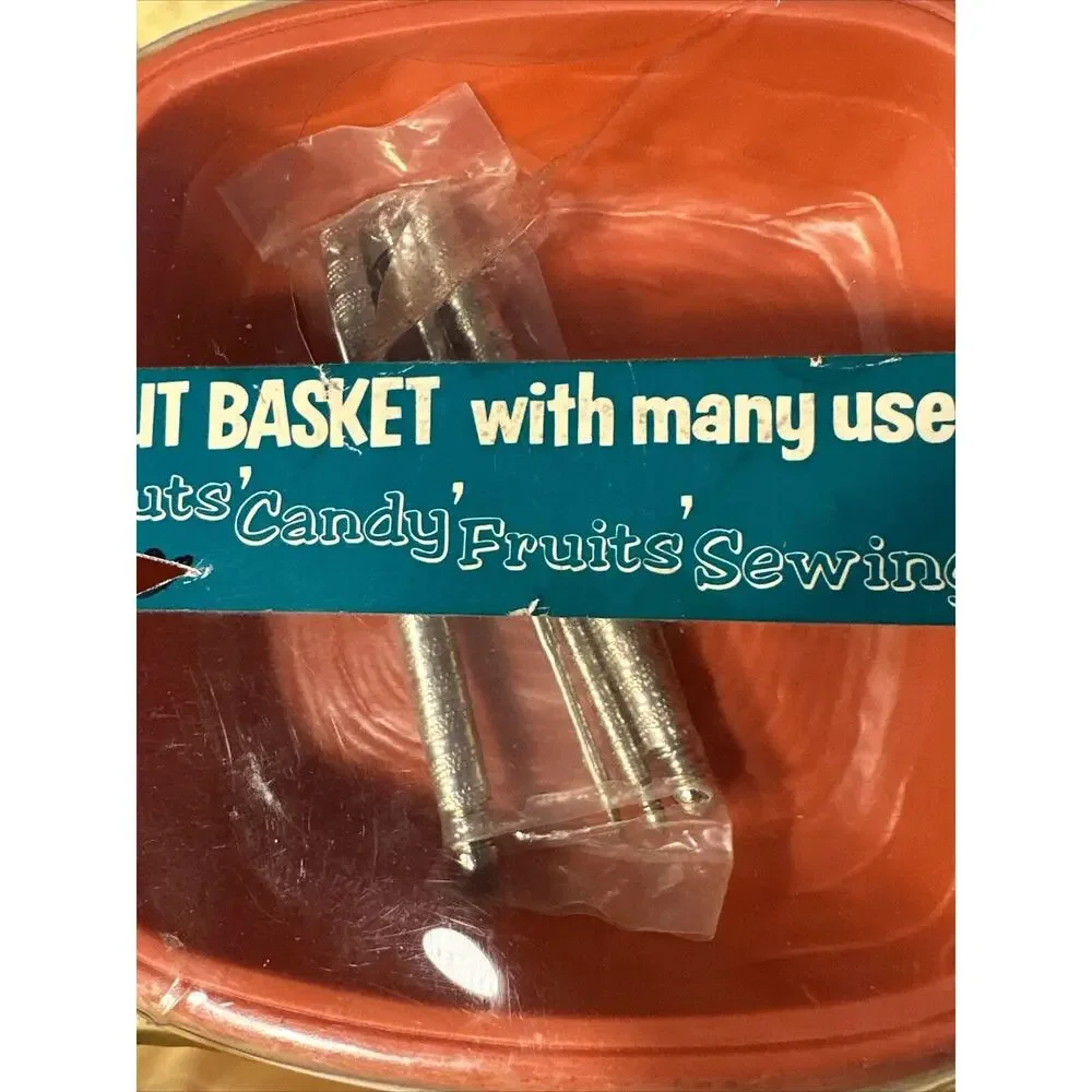 NEW VINTAGE‎ Plastic Blow Mold Nuts Basket Candy Dish Fruit Bowl MOD Christmas